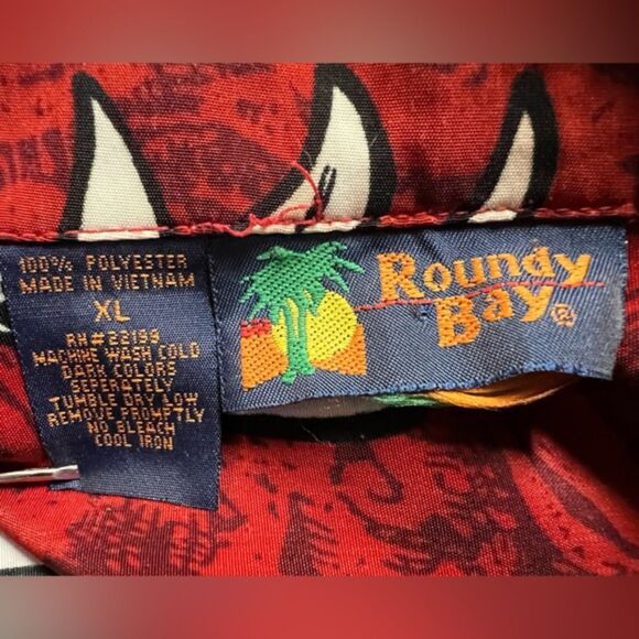 Roundy Bay Red Pineapple Print Hawaiian Shirt - Picture 2 of 2